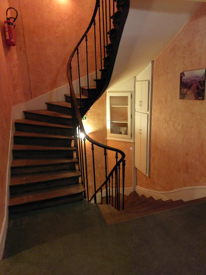 Logis De L'Europe Restaurant Le Cepage Hotel Corbigny ภายนอก รูปภาพ